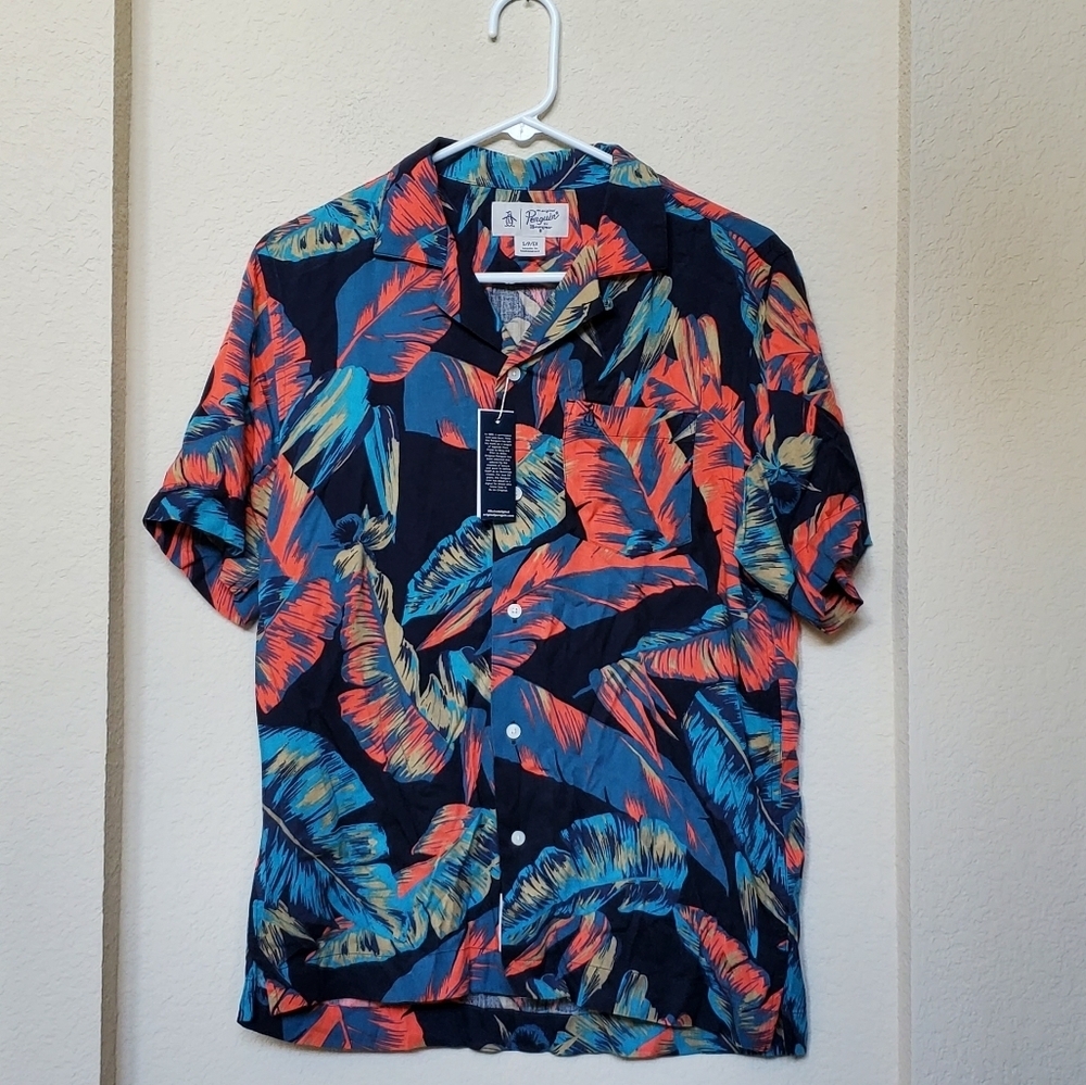 Original Penguin S/S Men's Topical Shirt. Size Small